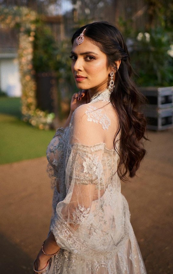 GHWHph8WIAAVS5K?format=jpg&name=900x900