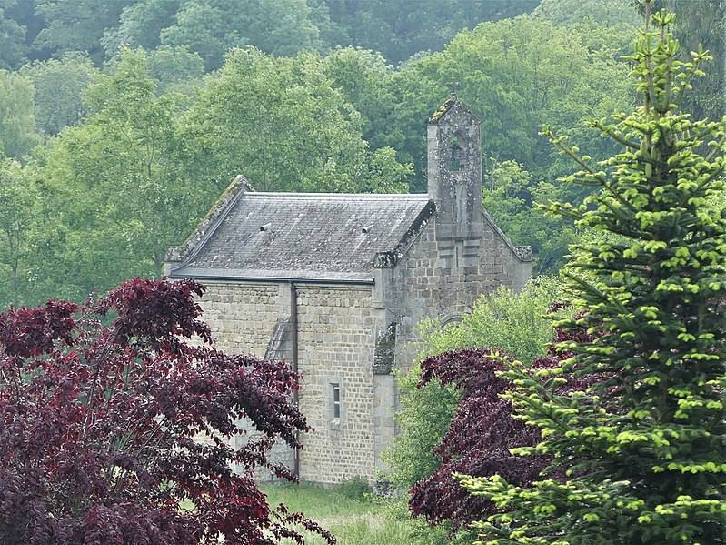 MonumentumFr's tweet photo. Chapelle du Mas-Laurent à #Croze (#Creuse) Ancienne chapelle Saint-Antoine du village de Saint-Antoine-de-la-Chassagne en Saint-Frion, remontée en 1886 dans le parc du château du Mas-Laurent. Elle comprend une ...
Suite 👉 https://t.co/Nfxxkk7ZcA
#Patrimoine #MonumentHistorique https://t.co/Q0mFyfS0Kx