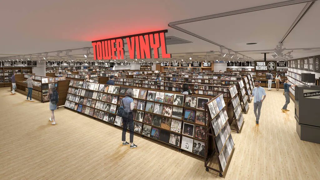 100 mil discos de vinil 😍 Essa será a nova capacidade da Tower Records, loja situada em Tóquio!
Passando por uma renovação que auentará a sua capacidade em 50%, a loja japonesa irá inaugurar em 29 de Fevereiro o novo estoque. Um sonho de loja!