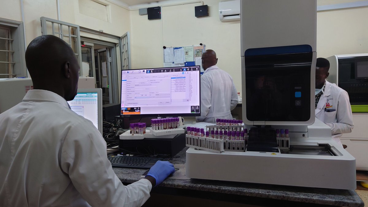 New blog! East of England Global Health Fellow Philip Adedokun describes how the Paediatric Cancer Partnership team & @UgandaCancerIns pathology lab are working together to improve paediatric oncology sample turnaround time. @NHSEastEngland cambridgeghp.org/improving-the-…