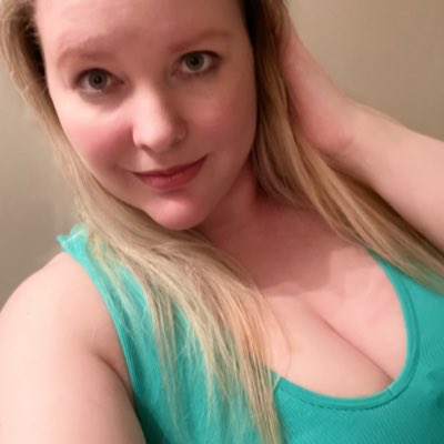 Racy_Riley's tweet photo. #NewProfilePic https://t.co/qarB5aKefY