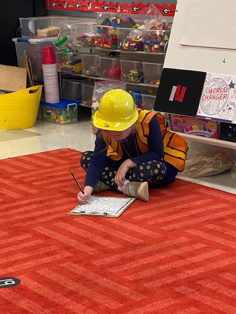 StathamElem's tweet photo. 👷🏻🦺Mrs. Dixon and Ms. Lori’s KDG class is 🚧UNDER CONSTRUCTION 🚧! They began learning about force and motion and used construction themed Math and ELA centers! Throughout their week, they will be channeling their #BarrowBOLD mindsets of “BUILDING Our Learning Differently”! 🦺 https://t.co/CJZ8cmjC1j