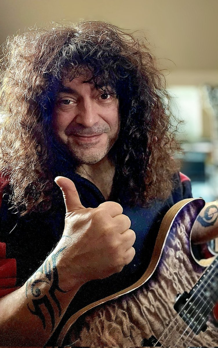 petergraigs's tweet photo. "🎸🤘Greetings metalheads-
Let the rhythm fuel your day, and the music set your soul on fire! 🌟🎵 #TuesdayRock #sinistersarmy #RockOn #MusicIsLife" https://t.co/v5KbTmXEtL