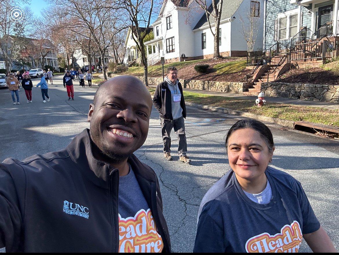 UNCneurosurgery's tweet photo. Thank you to everyone who participated in the #NCTriangle @HeadfortheCure 5K on Sunday. We had a record number of participants + a record number of fund raising this year! @yasmeenrauf @UNCHealthFdn #BrainCancer #BrainTumorResearch https://t.co/uZ9dkhYHYb