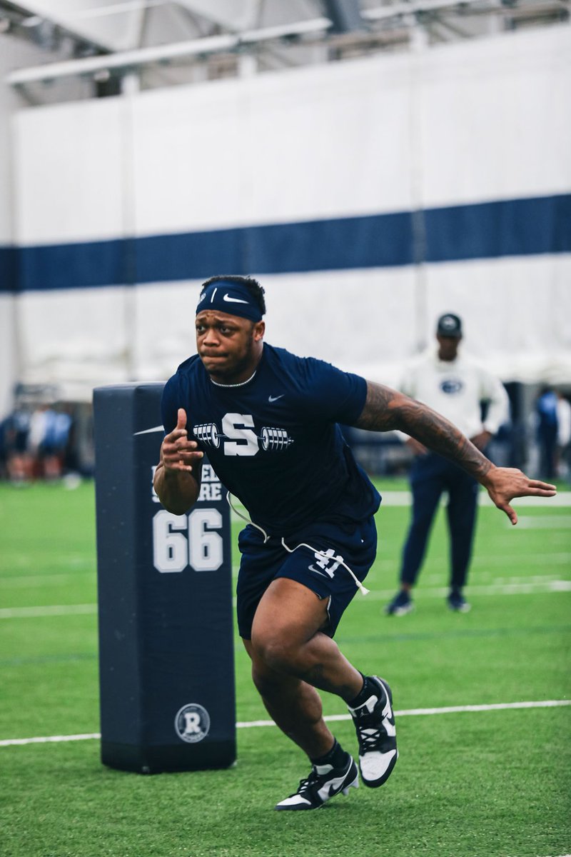 Coach_TomAllen's tweet photo. Congrats to ⁦@KobekingCTFB⁩ for being selected as the Competitor of the Day for Winter Workout #7! Awesome Job Competing and Leading! #WeAre #LBU https://t.co/79ZxInRIh2
