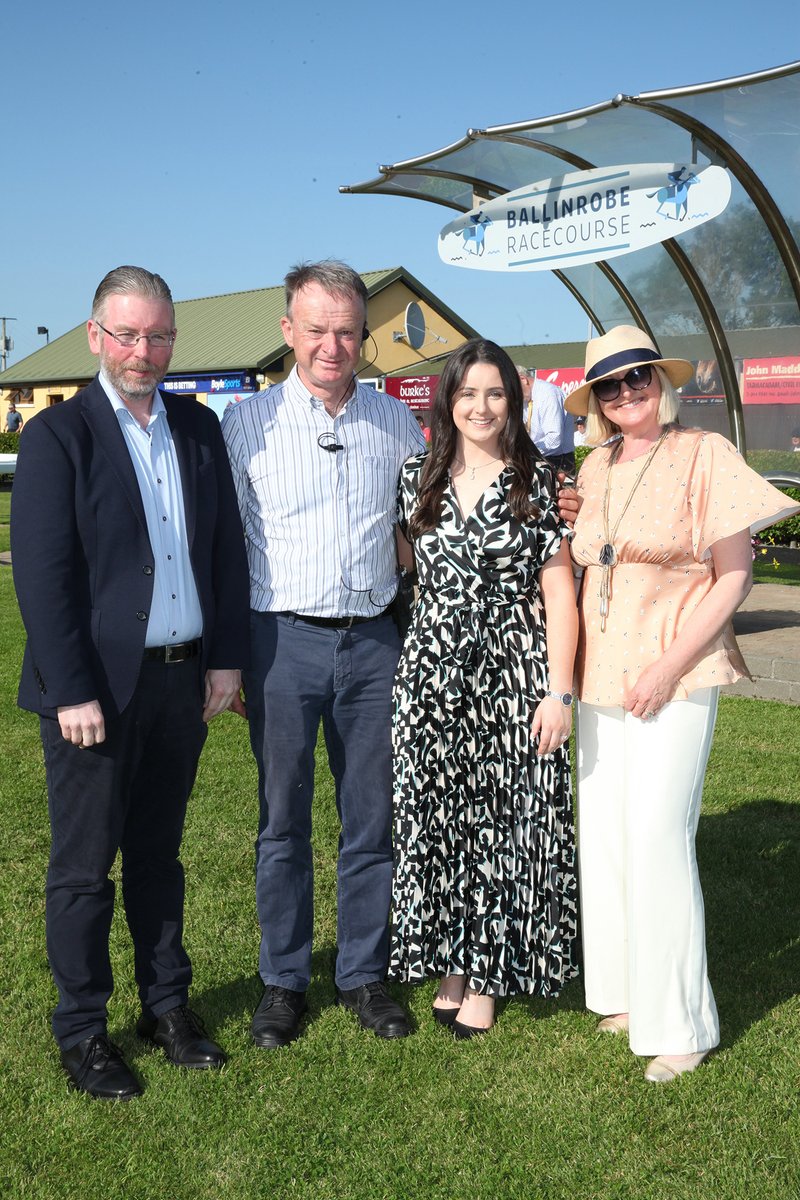 🗞 NEWS: All Races for the 2024 Season Sponsored at Ballinrobe Racecourse We are delighted to welcome three new sponsors; @quinnbet, Auray Insurance Assessors & The West Bar & Restaurant. Read More 👉 bit.ly/3TeHXHd