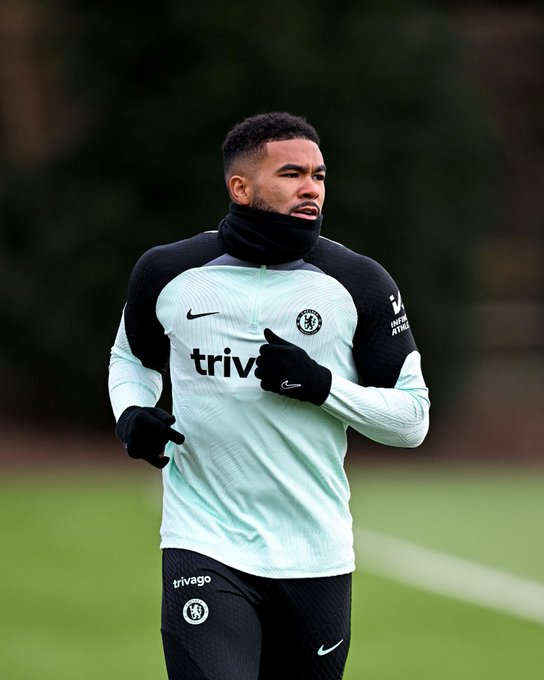 GHWPBKmWAAAb-Em?format=jpg&name=small