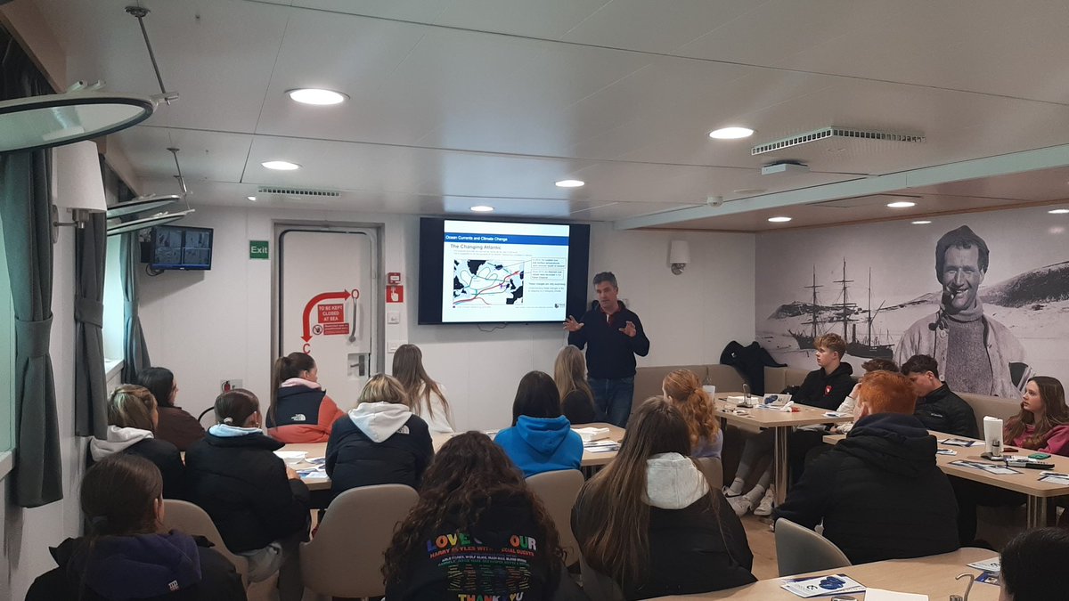 Glenn Nolan, Section Manager, Oceanographic & Climate Services talks about how #PHYSICS #CHEMISTRY #BIOLOGY & #GEOLOGY studies for #LeavingCert relates to #Marine #Science. #seeittobeit @MarineInst #TYweek2024