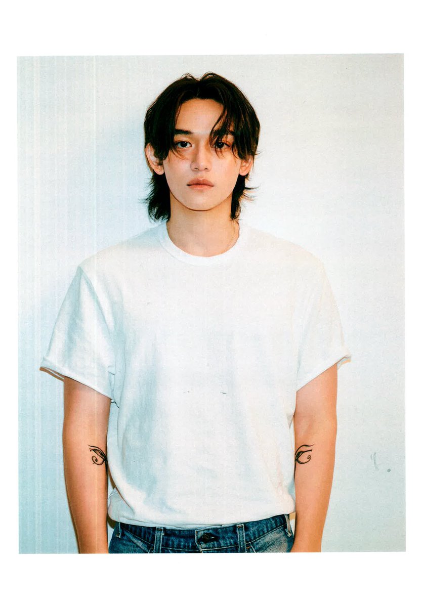 crazyforwayv's tweet photo. THESE PHOTOS GOT ME SO EXCITED FOR HIS DEBUT

#LUCAS #黄旭熙 #루카스 #루카스버블 https://t.co/EKjoo1PuKR