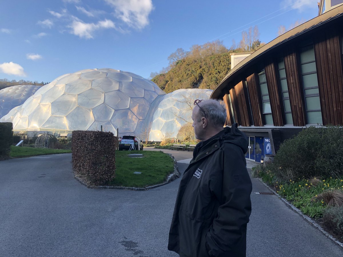 Inspiring day yesterday as @UniofExeter’s King Prawn team visited Watering Lane Nursery, @EdenProject & @HeliganGardens to discuss collaborating! The future is looking good. Thanks to Tim & Alex Smit, our awesome hosts! 🍤 🦐 💪