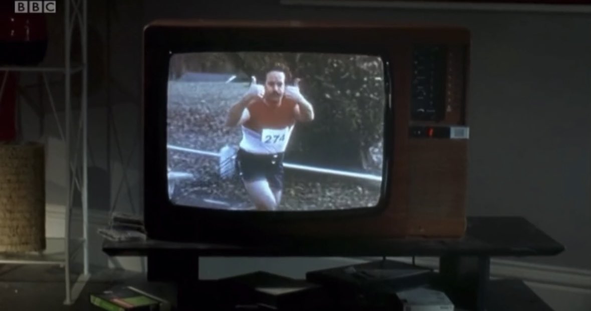 MacfadyenDaily's tweet image. Matthew Macfadyen in Ashes to Ashes.

#matthewmacfadyen #ashestoashes