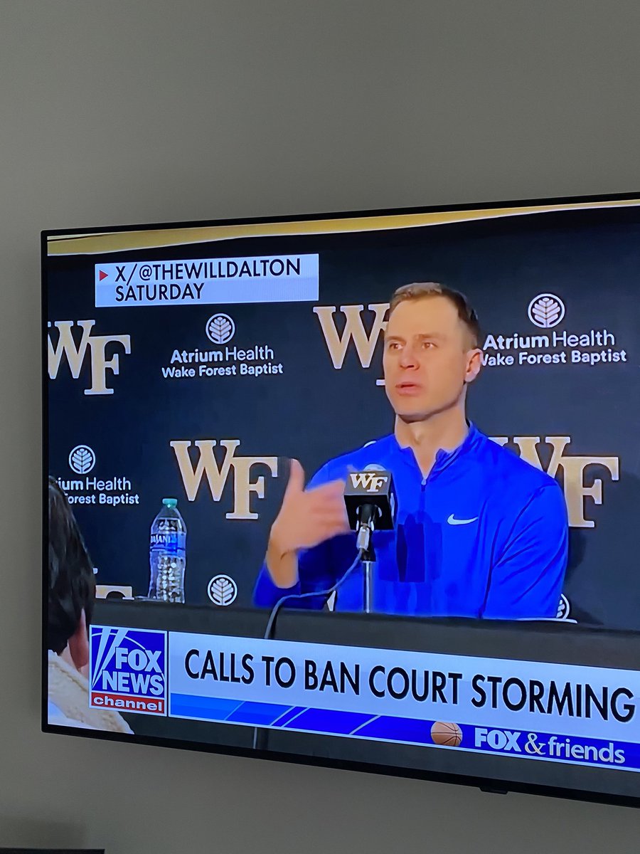 jacobennis_'s tweet photo. @thewilldalton @LanceLovesHeels @FOXSportsDesk My guy made it on the news 📰. You’ve made it https://t.co/3C97W1Pej7