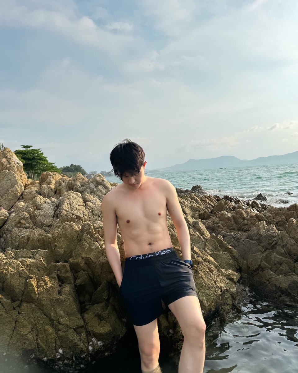 chookky2's tweet photo. 🌊🏝️ https://t.co/bgs5G5mHNz