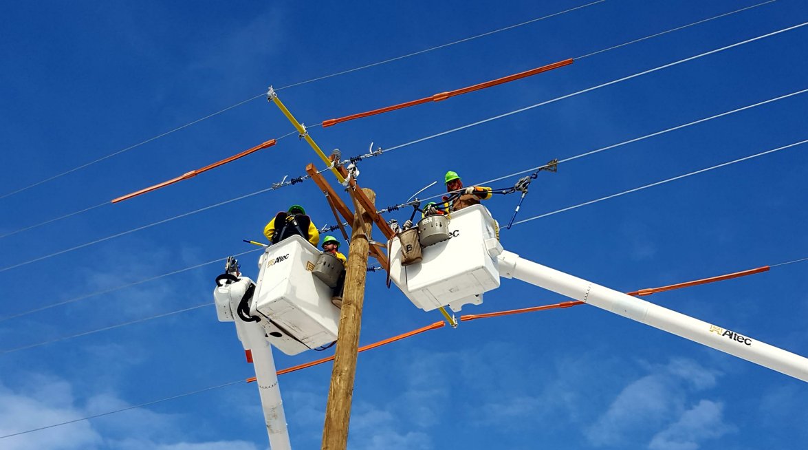 TCLP_News's tweet image. #TCLP understands the crucial role that reliable power 💡plays in our daily lives. We recognize that dependable power keeps us all connected, enables essential services to continue uninterrupted, supports local businesses, and improves the overall quality of our community.