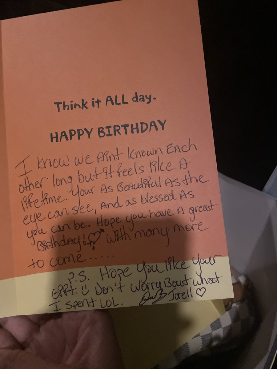 _decemburrr's tweet image. a fake Louis bag on my birthday 🥲