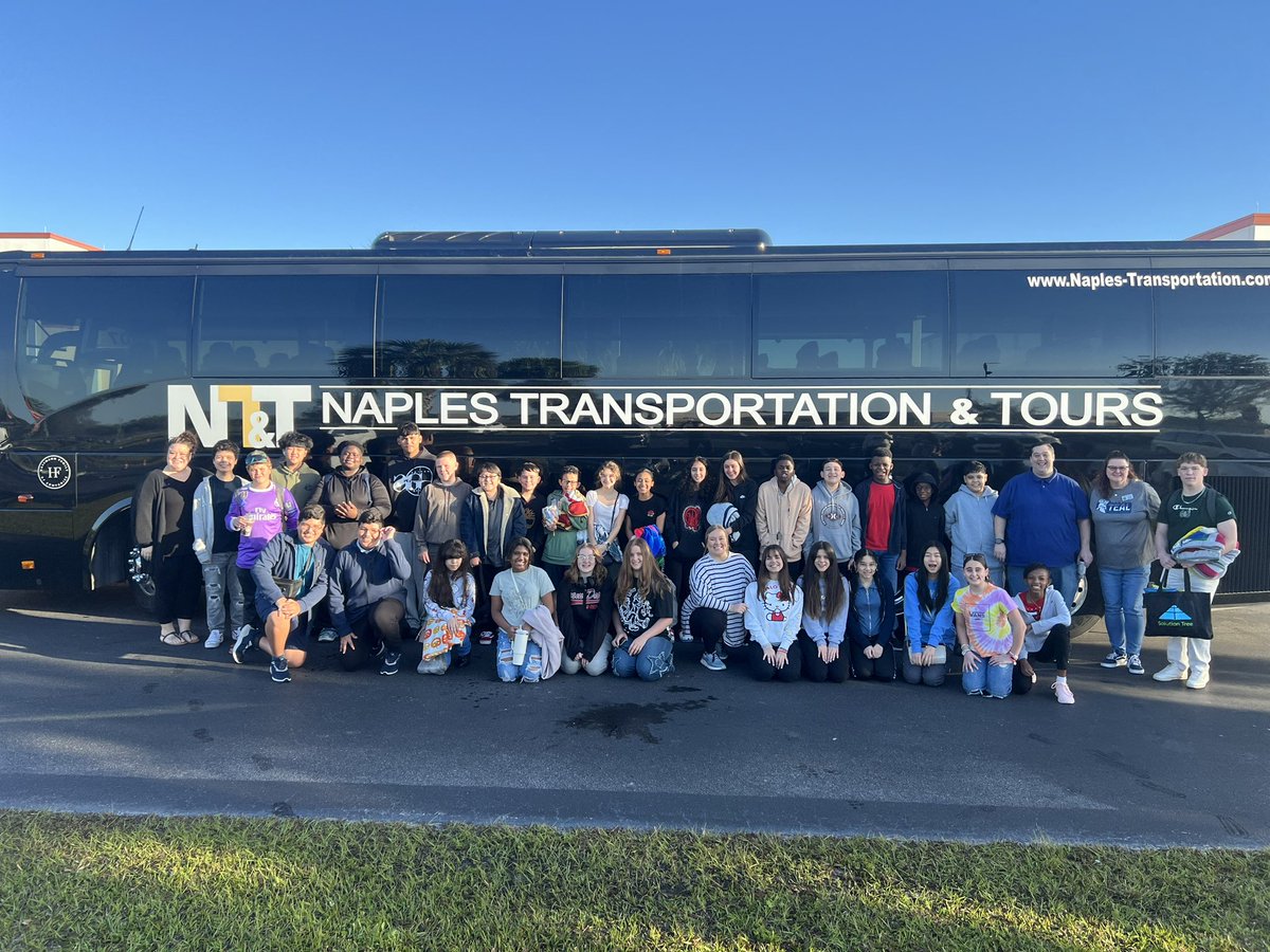 HarnsMarshMS's tweet image. A group of Harns Marsh Middle &amp;amp; Lemuel Teal students are off to Tallahassee to visit the State Capitol for a Civics Engagement Trip! We will be posting our adventures along the way! #HMMS #LTMS #OTOF