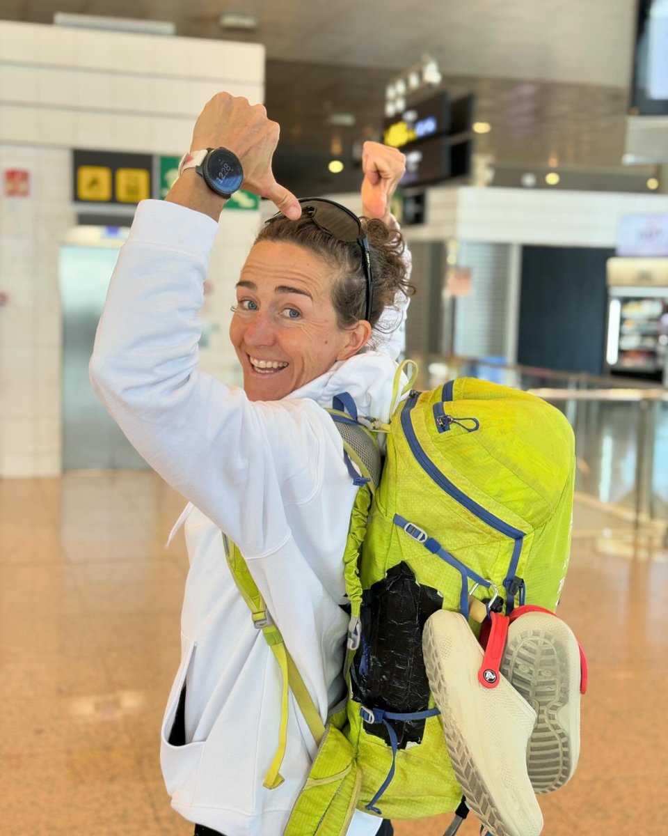 Atención chorizos a quien le robáis la mochila!!!
'Hoy en el aeropuerto me han robado la mochila  mientras descargaba el equipaje. He empezado una persecución digna de Hollywood. El tío no sabía con quien se enfrentaba!  FINAL FELIZ y el tipo reducido!'
@NuriaPicas