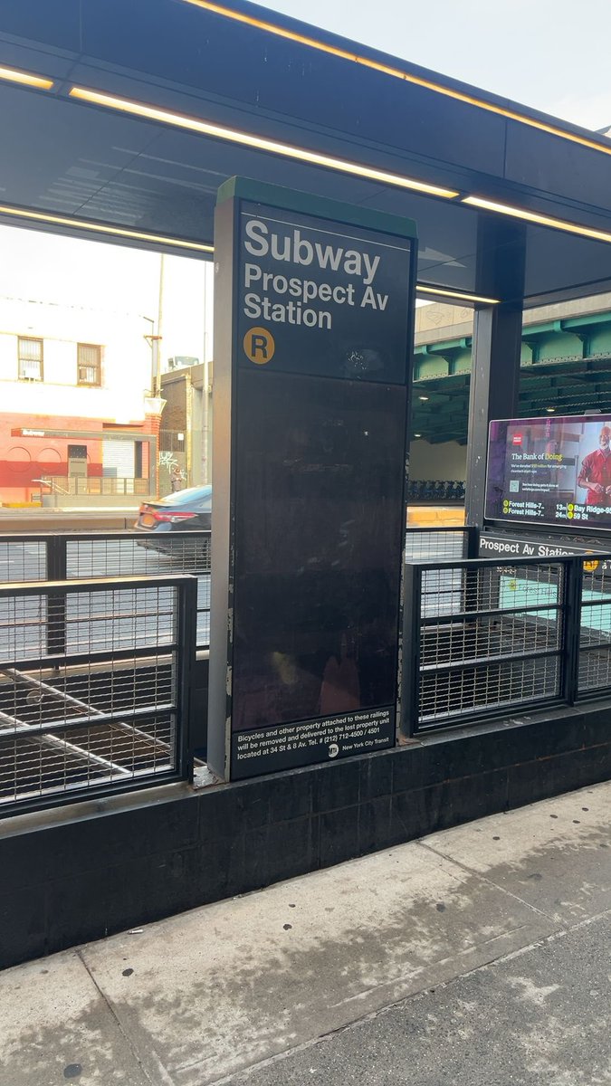 boysfromdadwarf's tweet photo. Yiieev found #cubiecoin in a White vault at this location! Join me playing #cubieverse, It's awesome!   #3003261 https://t.co/IkhKntSqeA