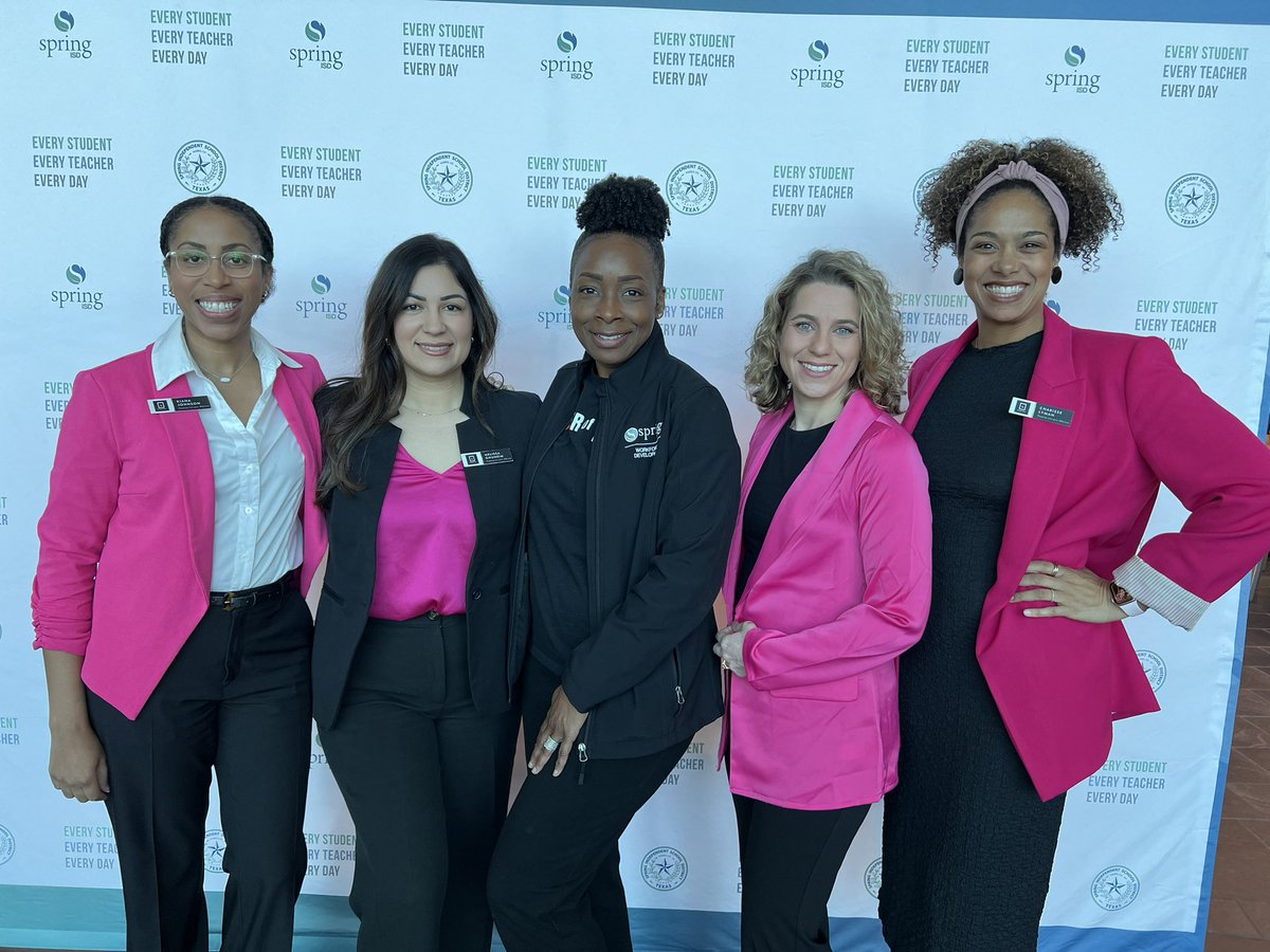 We channeled our Pretty in Pink vibes this Saturday for the Spring Learning Fair! Alongside Dr. Monique Lewis, our smiles are indicative of what a wonderful day of professional development we all had! #genius #springisd @SpringISD @SISD_TheForce @moniqueslewis