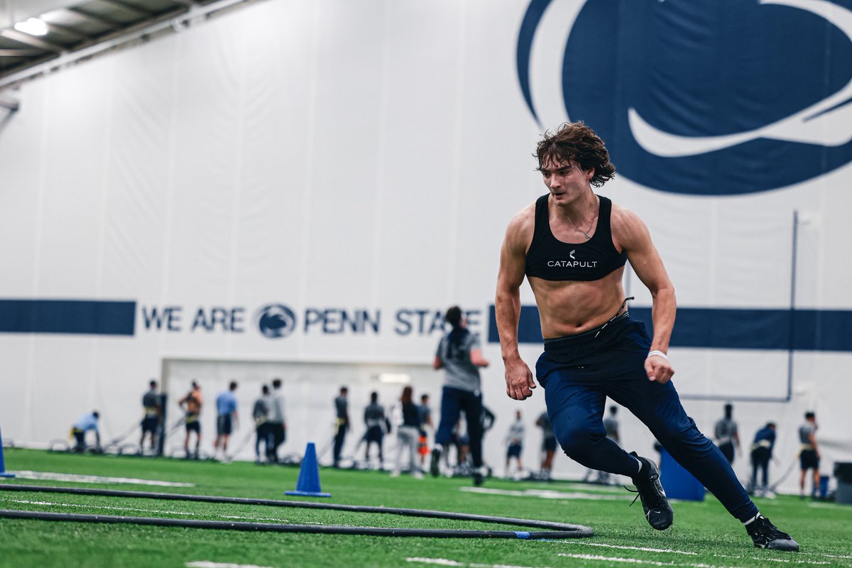 Danny O'Brien (@dannyobrienqb) on Twitter photo Heās been knockingā¦and today <a href="/JaxonSmolik/">Jaxon Smolik</a> set the tone and EARNED the Day 7 Competitor of the Day!
#IronSharpensIron šÆ Heās been knockingā¦and today <a href="/JaxonSmolik/">Jaxon Smolik</a> set the tone and EARNED the Day 7 Competitor of the Day!
#IronSharpensIron šÆ