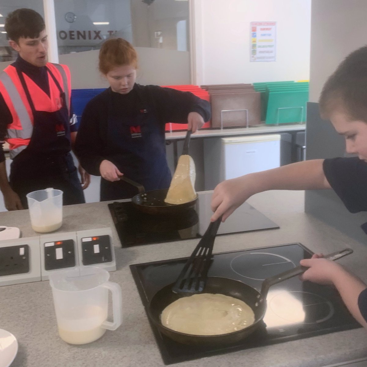 MillbayAcademy's tweet photo. A massive thank you to our PE teachers Brandon and Aiden for their support, best pancake tossers! Check out our delicious results!🥞✨#MillbayAcademy #thinklikeacreative #teaching #plymouth #pancakes #teachingjourney https://t.co/WrFfABzSsR