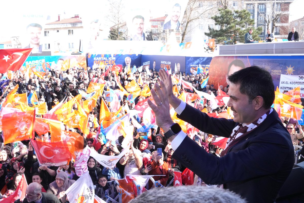 murat_kurum's tweet photo. Kartal bugün muhteşemdi.

Güzel hava, fedakar teşkilatımız ve zafere inanan vatandaşlarımız. Kartal bizi, biz Kartal’ı özlemişiz.

#Sadeceİstanbul

@MimarHuseyinK https://t.co/6VGKHFDwRc