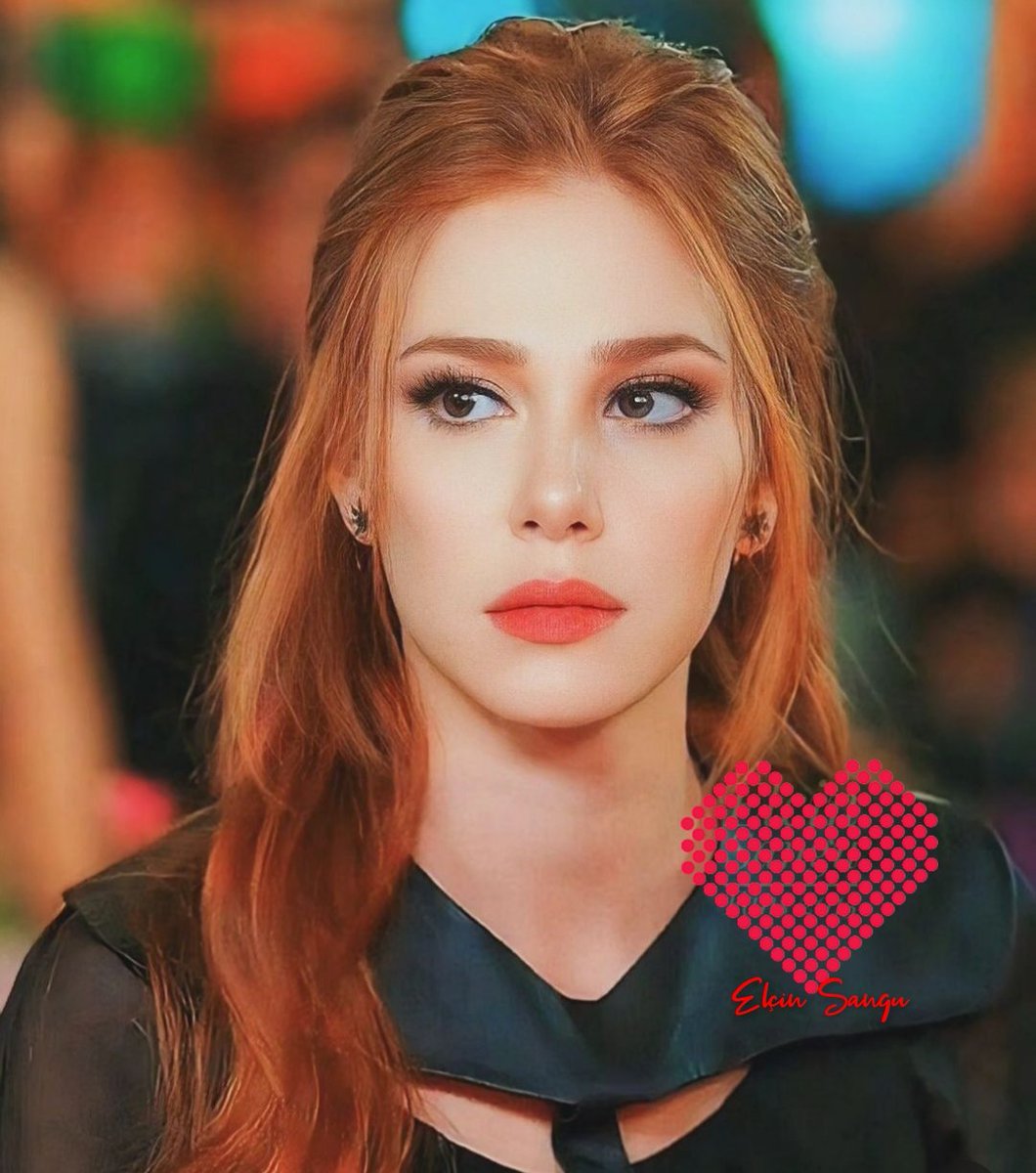 No hay mujer
más bella que
la que trabaja
duro y
consiguen todo
 lo que se propone.
#ElçinSangu 🪷

#ElçinSanguForever 🫶