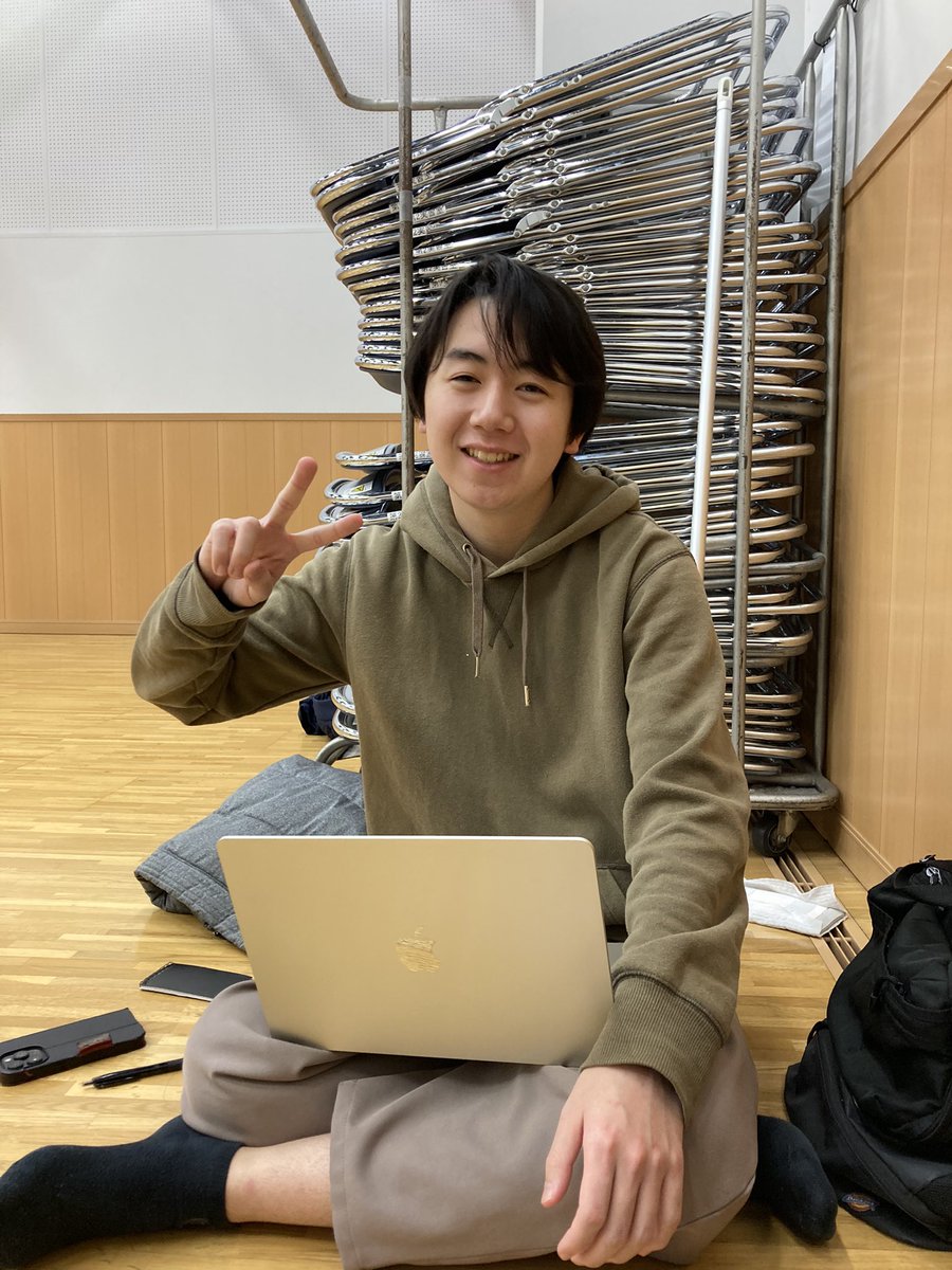 【関係者紹介第8弾！】

今日は音響デザイナーの久保木くんです！

チケット予約フォームはこちら↓
quartet-online.net/ticket/buenper…

#BUEN #舞。 
#日藝 #日芸 #春から日芸
#演劇学科 #舞台構想コース