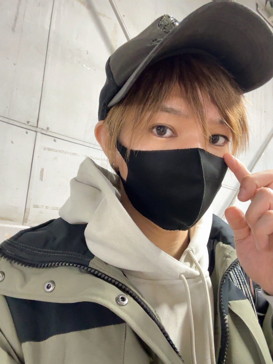 yuta_0323_'s tweet image. 今日は #ライブレンジャー 稽古！
A班もB班も通しでした！

ボロボロでしたが、通せたからとりあえず流れが掴めたので収穫ありです！

後は歌とダンス覚えなきゃ！
今回もいい曲多いんです！
楽しみにしてもらえたら☺️♪

チケット&amp;amp;グッズはコチラ🎫
flms1018.wixsite.com/funnylollipopm…