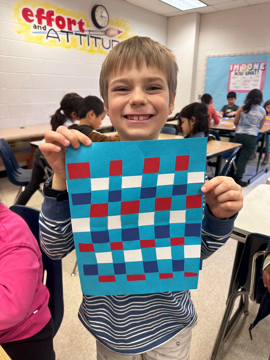 Paper weaving by 1st grade artists! 
🩵💛🩷💚🧡 <a href="/Mosaic_ES/">Mosaic Elementary School</a>