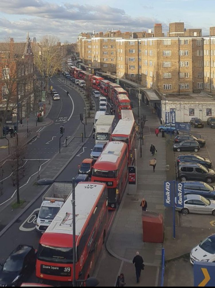 LTN academics say traffic congestion caused by Streatham Wells LTN is not significant when combined with traffic data from the empty lanes on the other side of the road. They ask Londoners to ignore what they see and instead rely on the ‘evidence’ they produce in support of LTNs.