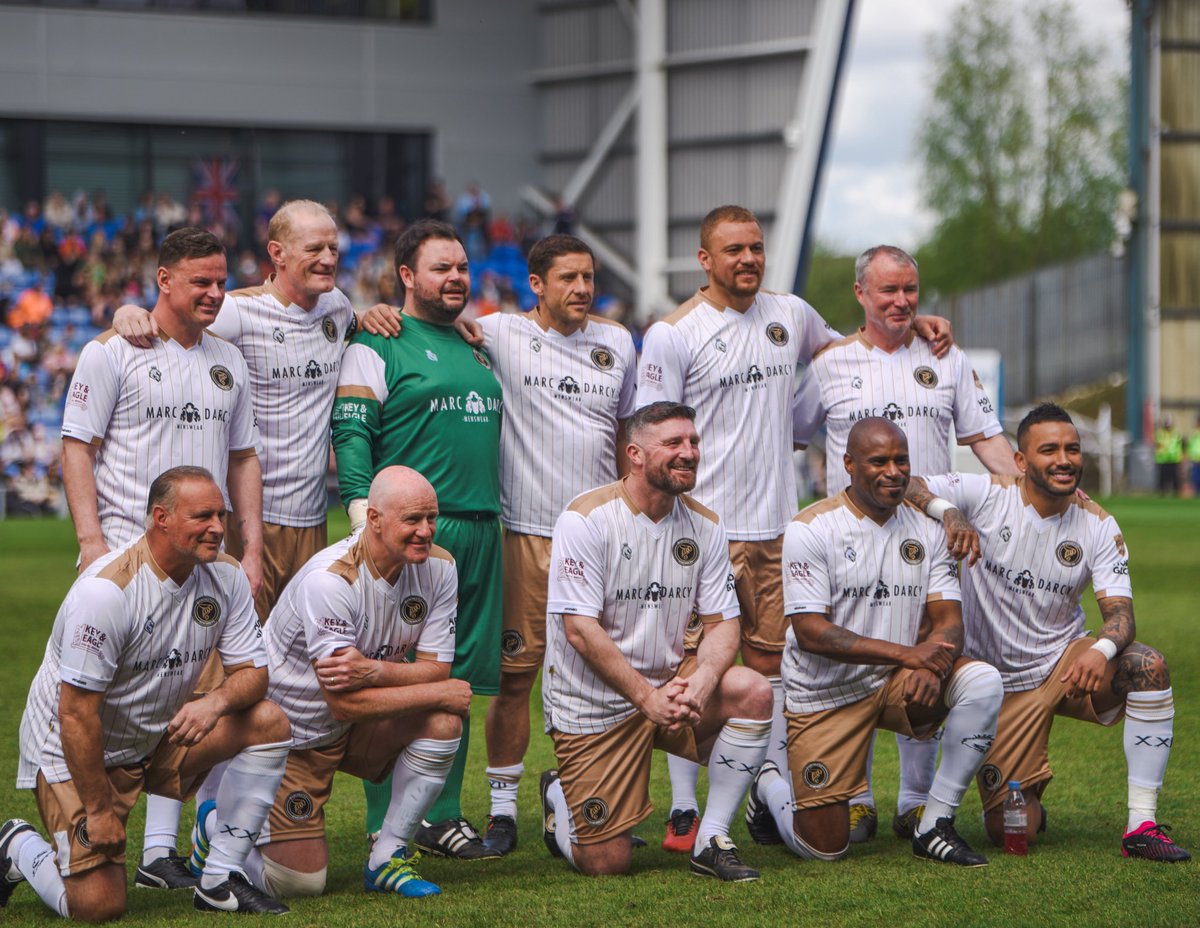 So much talent in one pic 🤩 @McrRemembers THE 2023 LEGENDS TEAM #manchester #mcr #charity #football #legends #celebrity #fundraising #livemusic #entertainment #soccer #oldham #mcruk oldhamathletic.co.uk/tickets/manche…