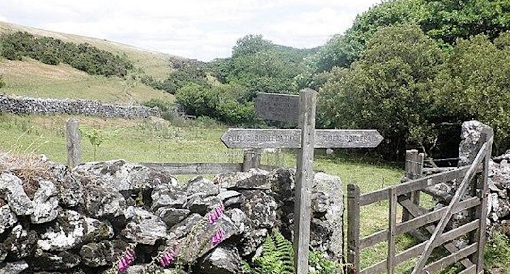 Glen O'Hara (@gsoh31) on Twitter photo On Thursday 18 April we at <a href="/oxford_brookes/">Oxford Brookes University</a> are running a walk, talk and discussion with the Head of Paths at <a href="/RamblersGB/">RamblersGB</a>, <a href="/cornish_jack/">Jack Cornish</a>! Who'll have a new book out on just that topic. It's all part of our <a href="/ThinkHumanFest/">Think Human</a>, and you can sign up here: eventbrite.co.uk/e/the-lost-pat… On Thursday 18 April we at <a href="/oxford_brookes/">Oxford Brookes University</a> are running a walk, talk and discussion with the Head of Paths at <a href="/RamblersGB/">RamblersGB</a>, <a href="/cornish_jack/">Jack Cornish</a>! Who'll have a new book out on just that topic. It's all part of our <a href="/ThinkHumanFest/">Think Human</a>, and you can sign up here: eventbrite.co.uk/e/the-lost-pat…