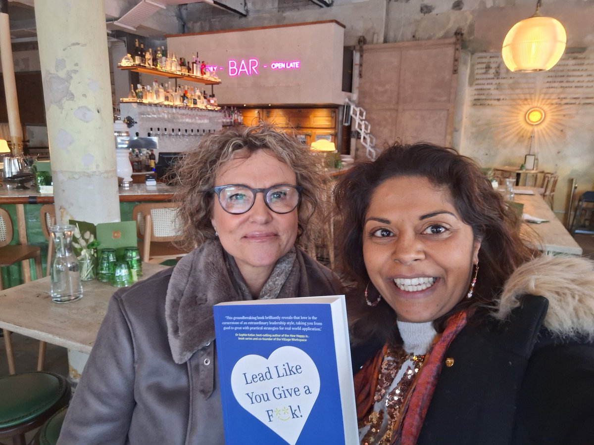 Wonderful to catch up with @Tracykite1 @Leadersplace to talk about her new book launching next week #LeadershipDevelopment @Caring_Times @NCFCareForum @CareEngland @cmm_magazine @HSJptsafety @CIPD @FlexNHS @Flexa_Careers