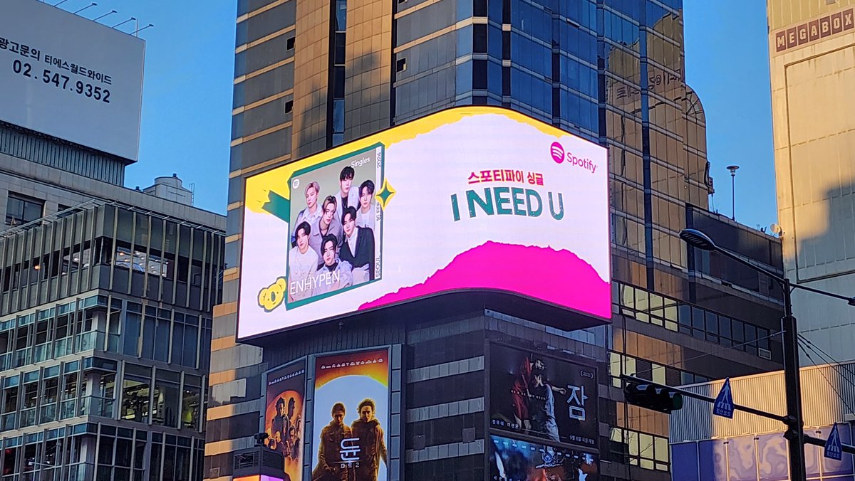 ENHYPEN's tweet photo. Thank you @Spotify @SpotifyKPop  
Listen to ENHYPEN’s #KPopONFirstCrush cover now! 
https://t.co/lf12mi52Xg

#SpotifyxENHYPEN https://t.co/sMh7z9GHGq