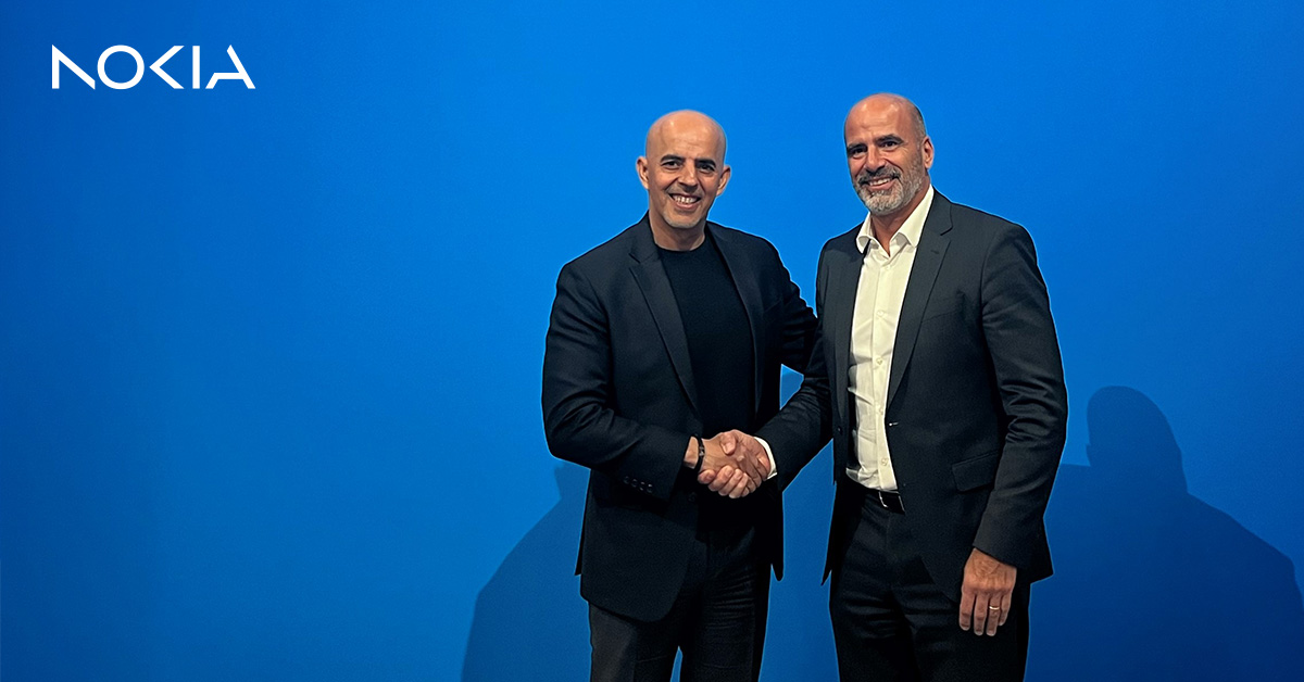 nokianetworks's tweet image. We achieved a significant milestone in our partnership with Telecom Argentina by formalizing a collaboration agreement at #MWC24. It introduces our #NetworkasCode platform and developer portal, bringing innovation for diverse use cases in Latin America. 
nokia.ly/3PlSEGP