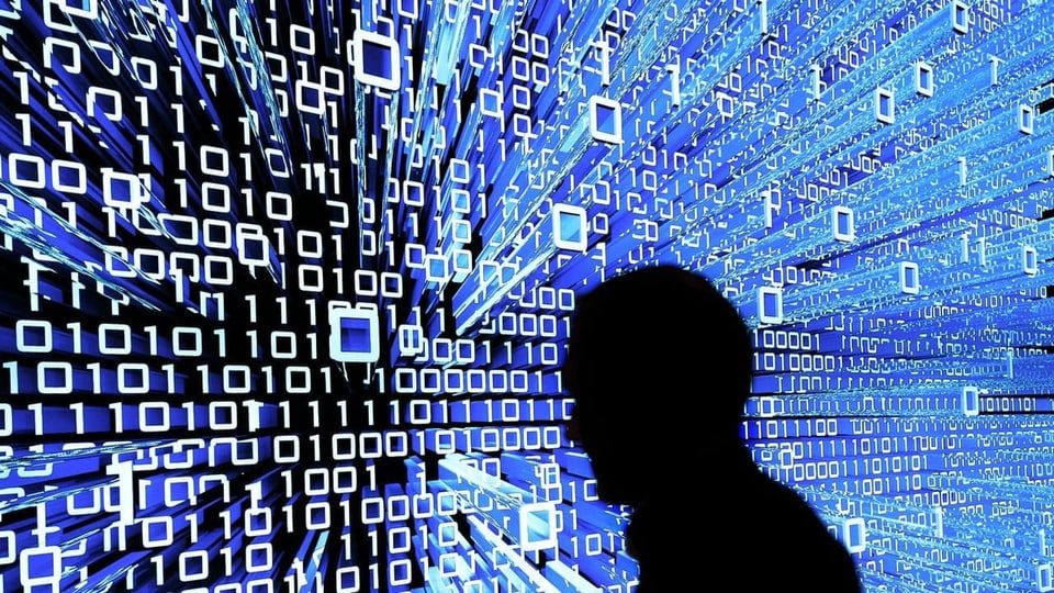 Intelligenza artifiziala en il focus: Kann KI unsere Demokratie bedrohen? Elisabeth Ehrensperger, die Geschäftsführerin von TA-SWISS im Gespräch auf <a href="/RTRSRG/">RTR</a> .
rtr.ch/novitads/svizr…