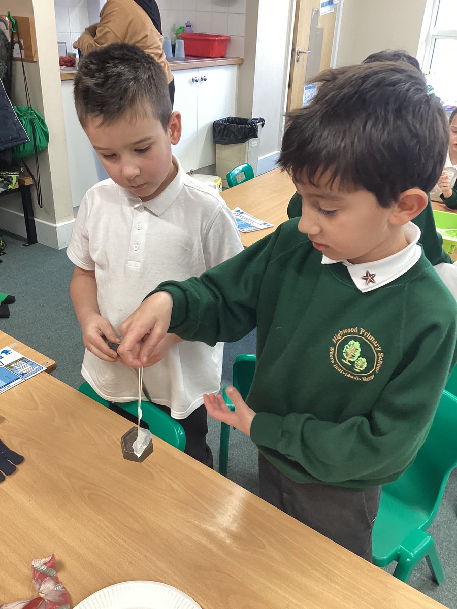 HighwoodPrim1G's tweet photo. Testing the properties of materials in science today https://t.co/CIgH5uJ6V1
