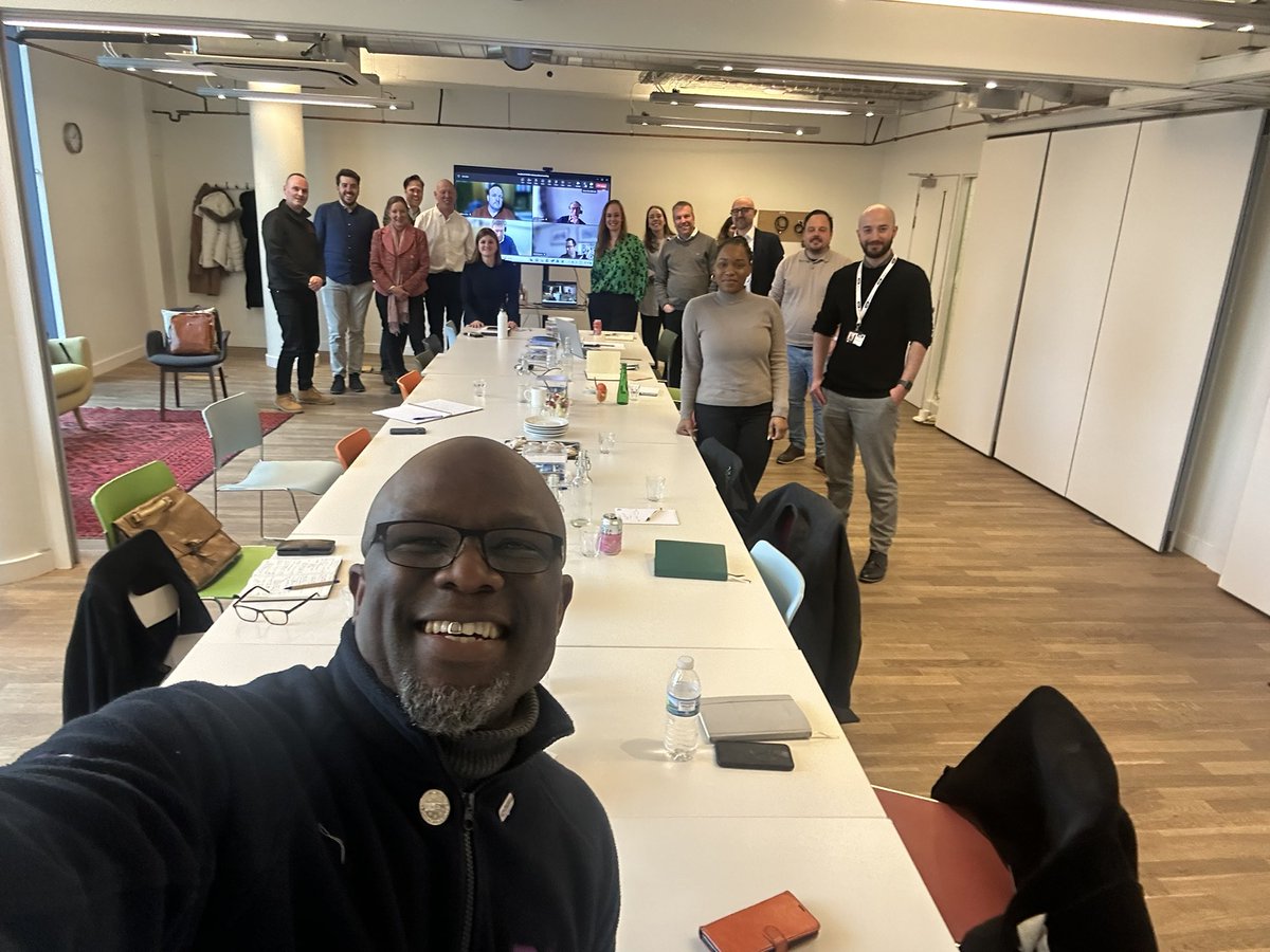 @NathanGarnett @InstallerSHOW @DTSA_Global @DigitalTwinHub @DigiConWeek @UKConstructionm @BuildingNews @CNplus @ConstructionEnq @granddesigns @MrGeorgeClarke @nessa_primus Just finished the inaugural #AdvisoryBoard meeting with a truly awesome group of industry professionals. At the core of Mr Costain’s vision is a need to “do something different and create some impact” and I look forward to that challenge, using #DigitalTwins and the #GoldenThread