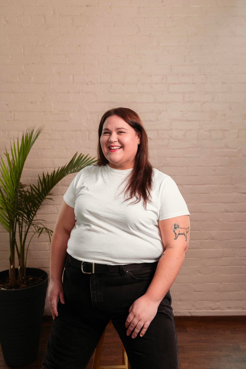 🌟 BiP Resident Highlight: Michelle Kaatz (she/her). 🌟

Michelle is a Toronto-based publisher, confectionery artist, and XR developer working on strange and silly multi-sensory immersive experiences in VR with an emphasis on sound and environment design. (1/2)
