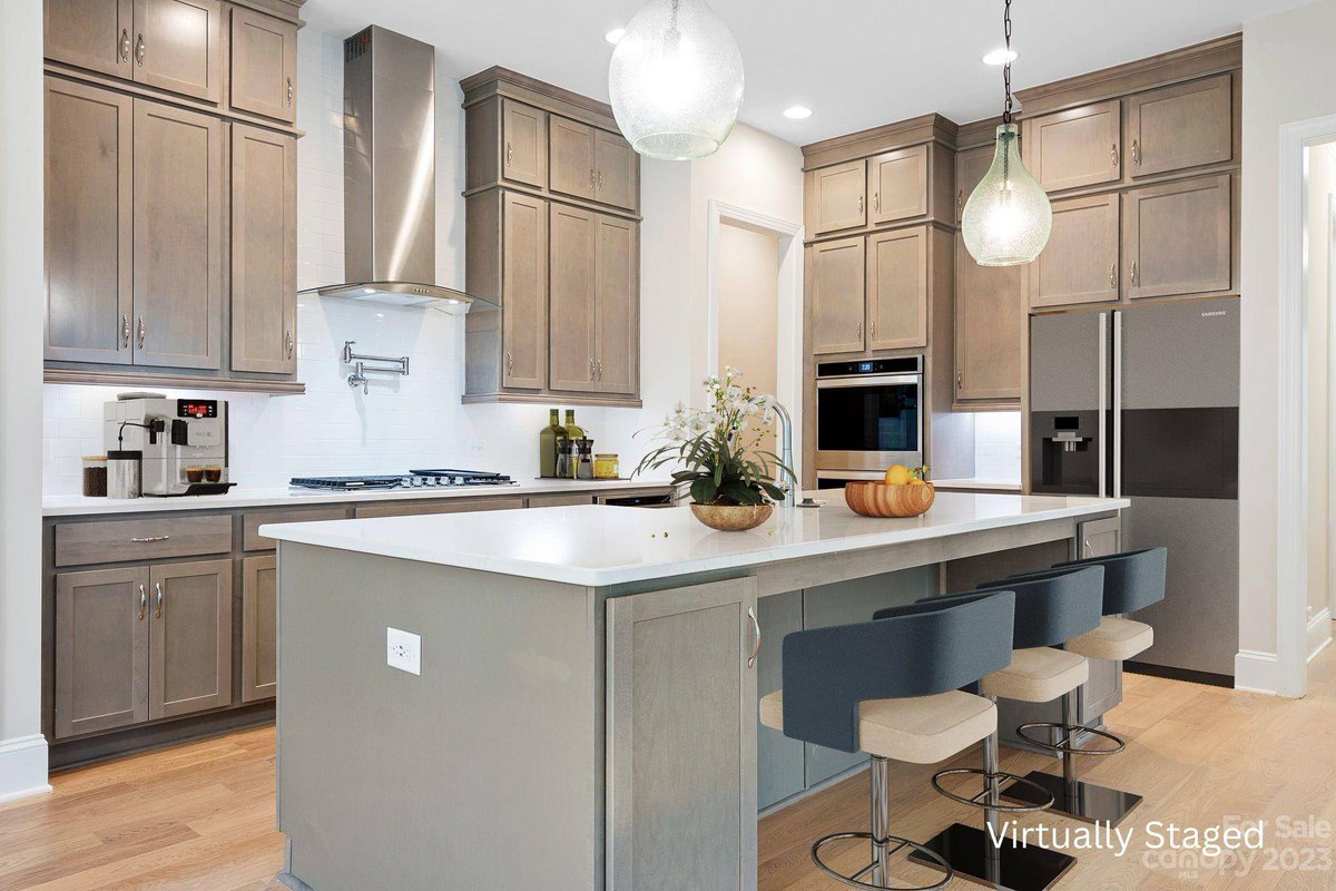 cphillipslee's tweet photo. Listing Address: 574 Shepherd LN #2, Clover, SC 29710
Listing Price: $845,000
Schedule a showing and request more information here: https://t.co/ym5lt9JLZR https://t.co/xYxxeLaAdH