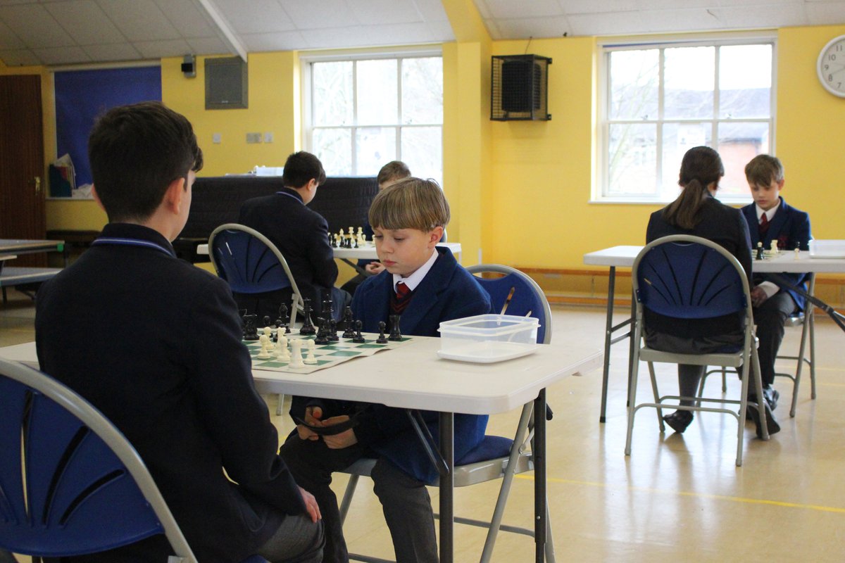 We welcome @KingsSchoolRoch Prep for an afternoon of chess up in Russell Hall. #prepschool #independentschool #privateschool #Sevenoaks #Otford #Kent #chess @RHHeadmaster