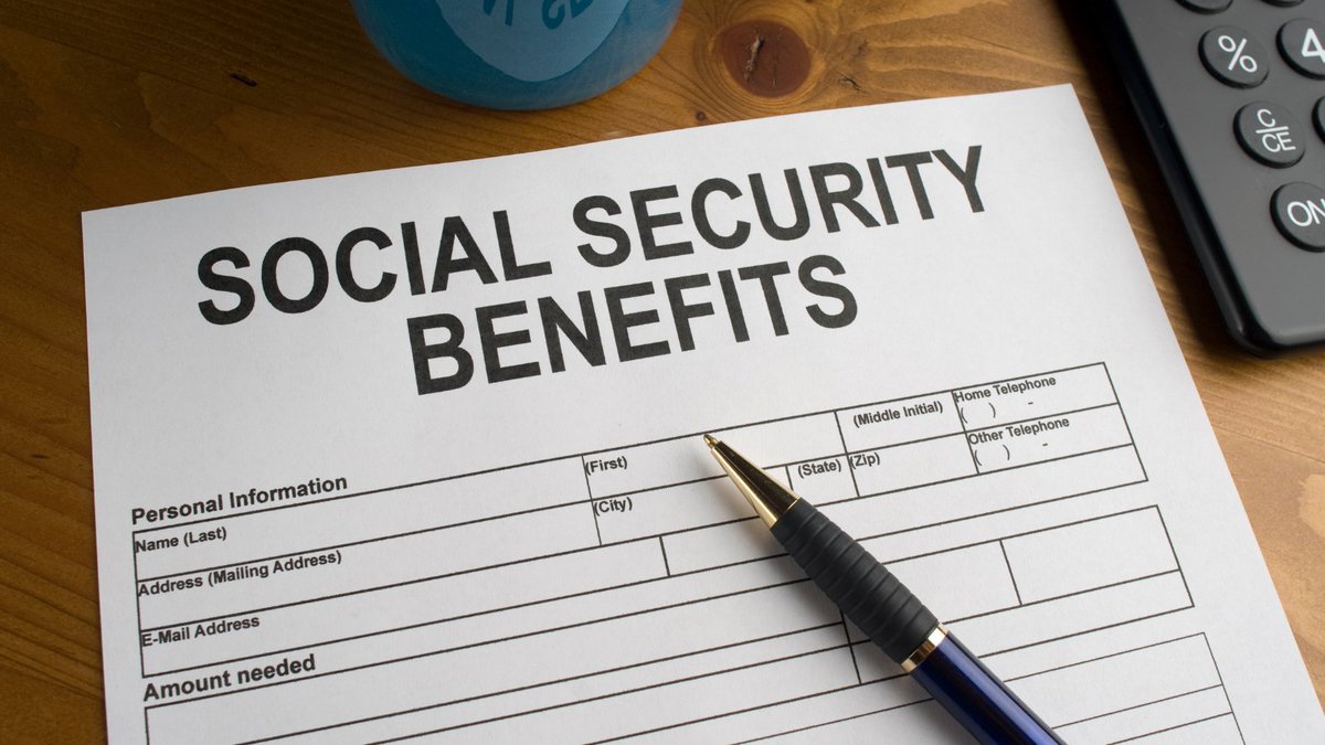 LegalServicesHV's tweet image. Questions about #SocialSecurityDisability benefits? #LSHV has the answer. Don&apos;t let confusion hold you back. Reach out to us for a clear, compassionate guidance at 877-574-8529. Your benefits are important to us, and we&apos;re here to help. 🤝🏾