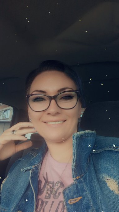 Good morning sunshine's! Happy Tuesday! 🌞 https://t.co/EMGvwKtUJJ