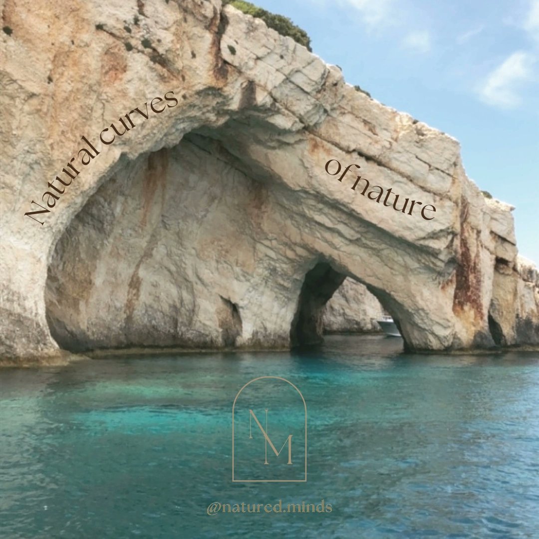 Ground yourself in the natural curves of nature, just as mountains stand steady in the ocean's expanse. ⛰️🌊 

What are your favourite curves? 🤩