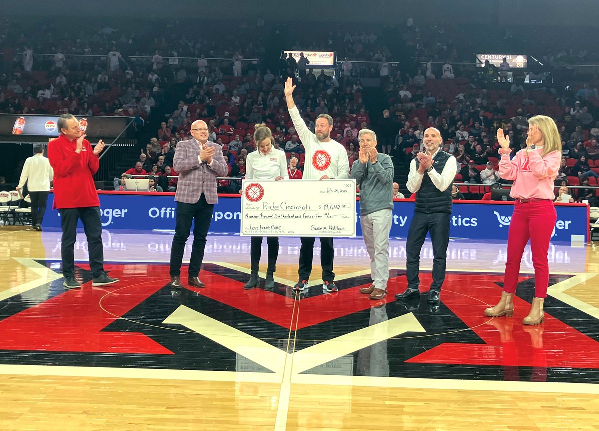 Thank you to @MiamiUniversity for hosting the 9th annual Love.Honor.Care doubleheader and selecting Ride Cincinnati as the beneficiary for the 2nd year in a row. The event raised more than $19,000 for local cancer research! 🚲

#RideCincinnati #UnitedAgainstCancer