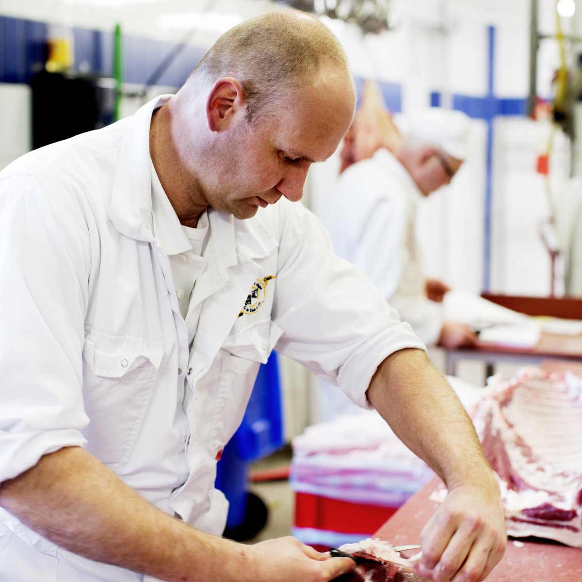 𝗦𝗹𝗮𝗴𝗲𝗿𝘀 𝗱𝗶𝗲 𝘇𝗲𝗹𝗳 𝘀𝗹𝗮𝗰𝗵𝘁𝗲𝗻 𝟭𝟬 𝗷𝗮𝗮𝗿 𝘃𝗲𝗿𝗲𝗻𝗶𝗴𝗱

De Vereniging Zelfslachtende Slagers vertegenwoordigd kleine #slachters, zodat zij hun #ambacht kunnen uitoefenen. Dit jaar bestaat de vereniging voor deze bedrijven 10 jaar: bit.ly/4bKxtYi