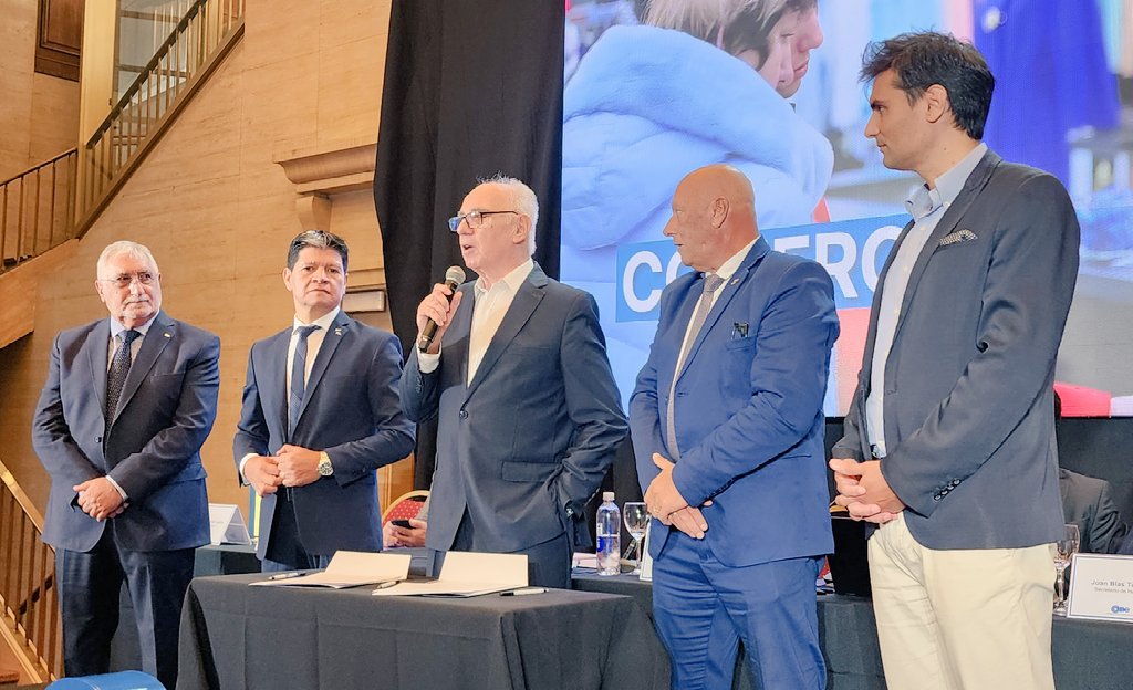 ✍️ En el marco del #EncuentroFederalPyme firmamos un convenio de colaboración con la <a href="/FundacionBCR/">FundaciónBCR</a> para avanzar en la asistencia técnica para proyectos de impacto ambiental.

Además, la Fundación es solicitante en el programa de cooperación internacional junto con #CAME en