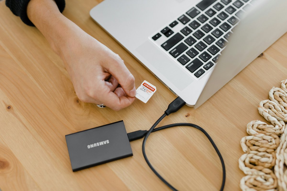 filtergrade's tweet image. 8 Safe Ways to Send Large Video Files #videoediting #filesharing