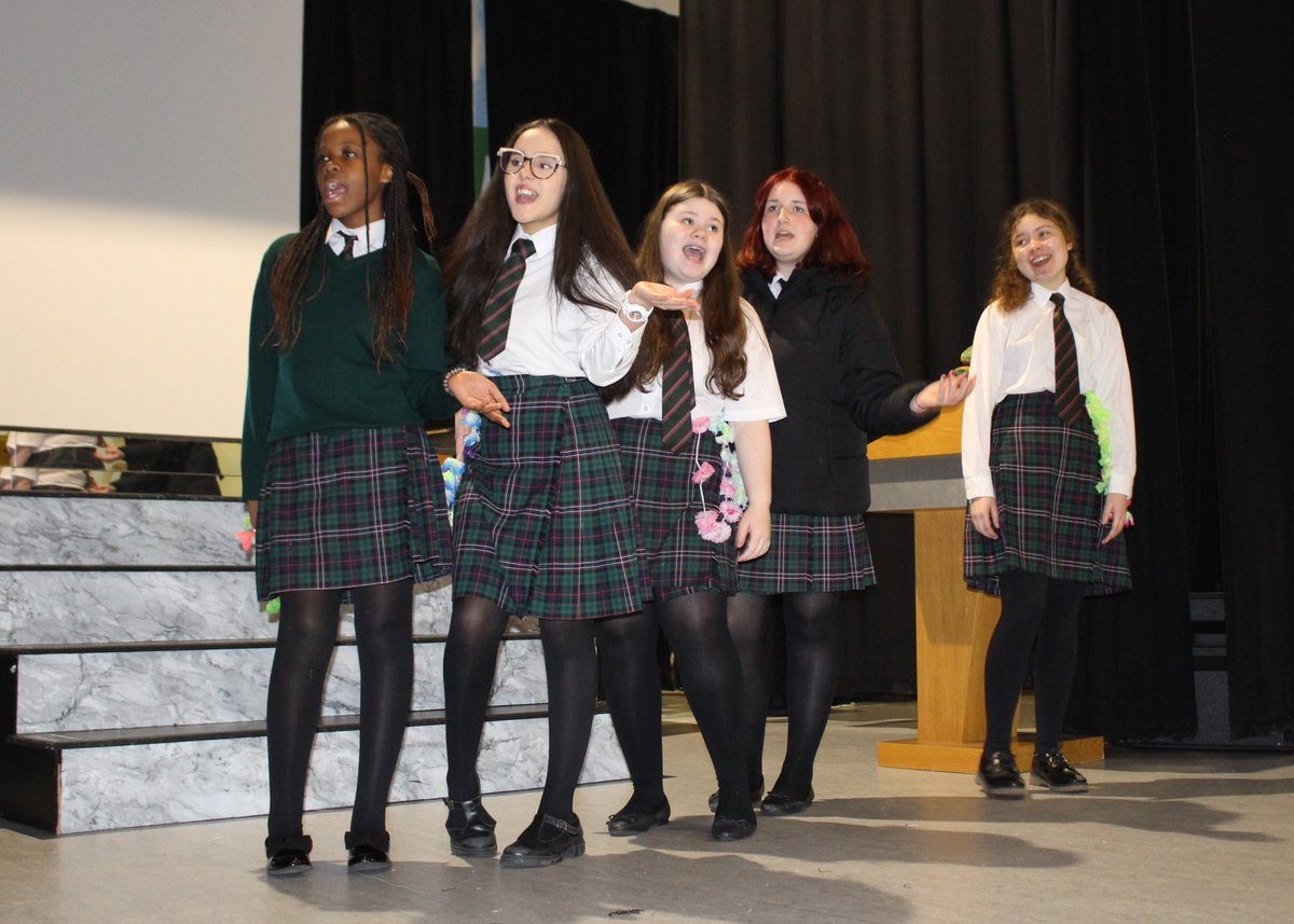 Albyn School tweet media